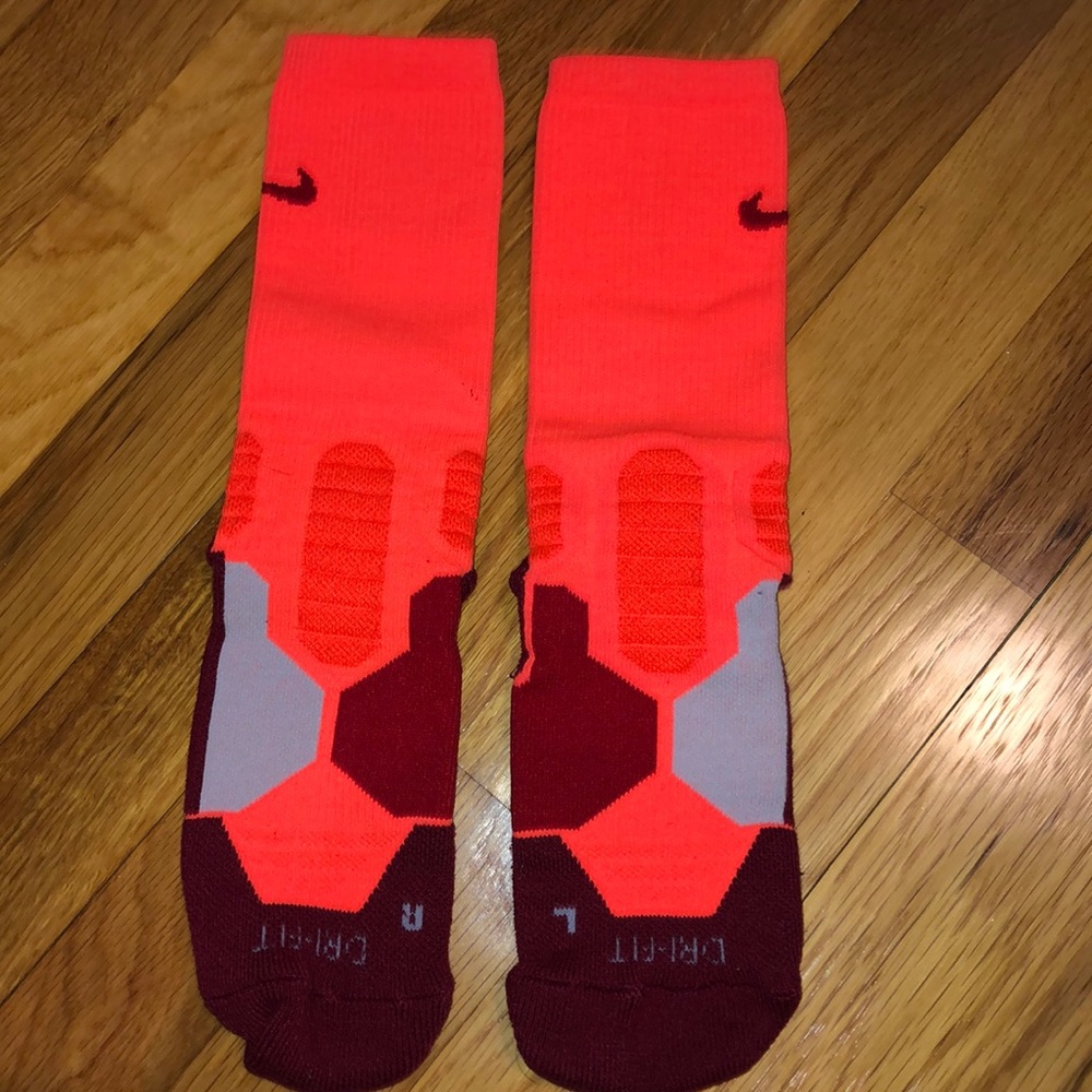 NIKE ELITES